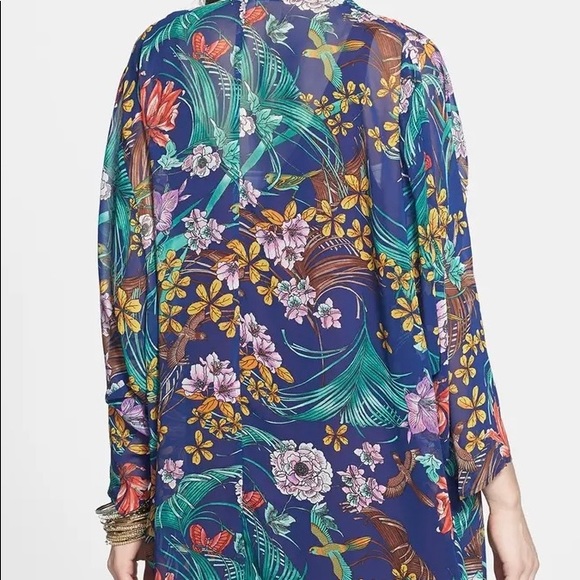 NWOT Hot & Delicious Floral Kimono Jacket - Picture 4 of 16